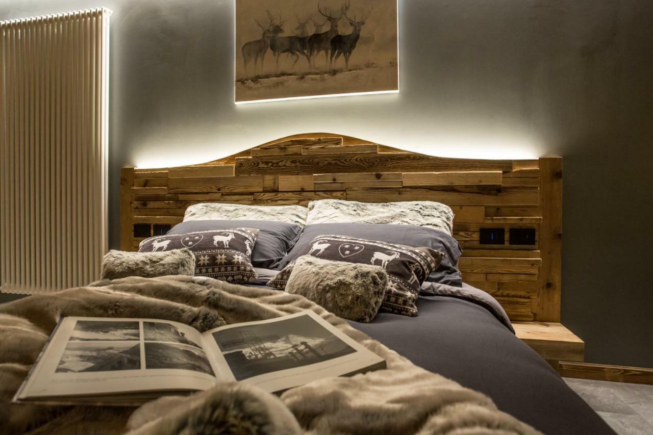 Alpine Rooms Guesthouse Breuil-Cervinia Exteriör bild
