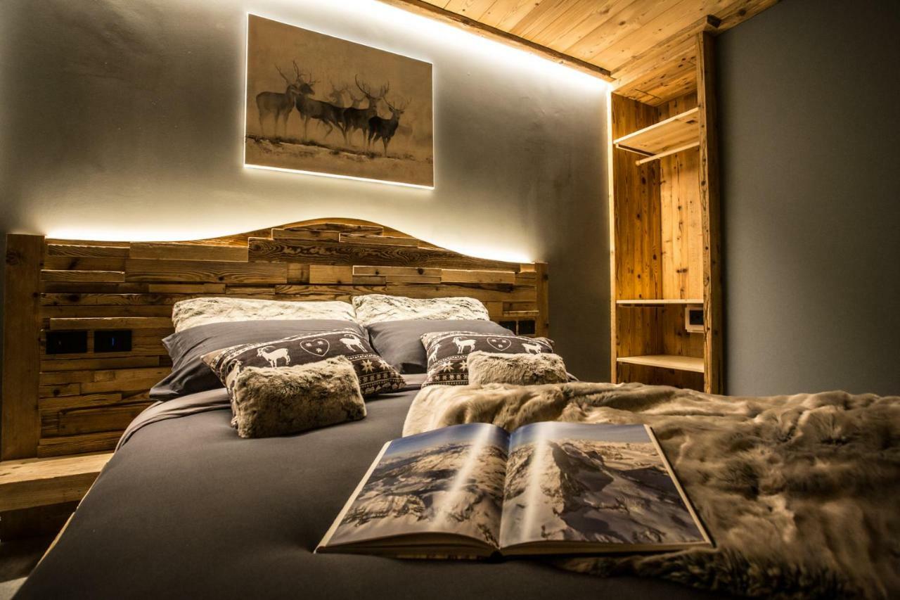 Alpine Rooms Guesthouse Breuil-Cervinia Exteriör bild