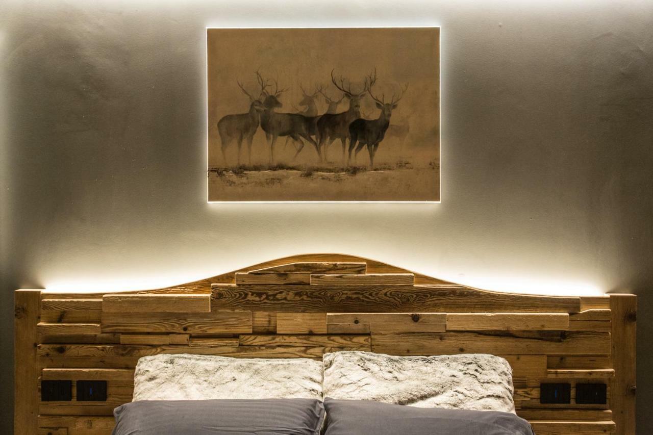 Alpine Rooms Guesthouse Breuil-Cervinia Exteriör bild