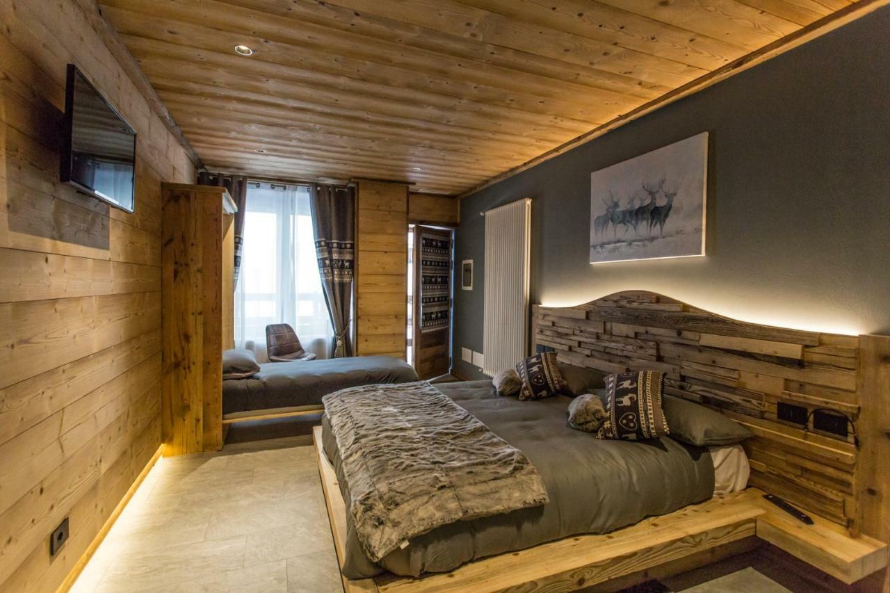 Alpine Rooms Guesthouse Breuil-Cervinia Exteriör bild